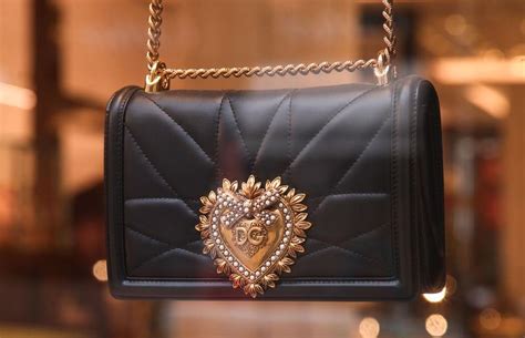 spot a fake dolce and gabbana handbags|authentic dolce and gabbana purses.